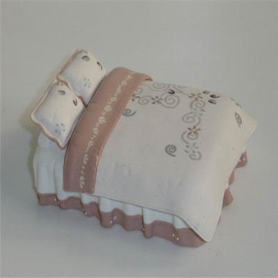 China all kinds of  model beds furniture bed, mini ceramic model bed for indoor indoor scene for sale