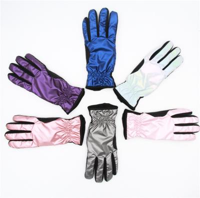 China Reflective Nylon Spin Back Palm China Factory Good Quality Warm Winter Anti-Skid Gloves for sale