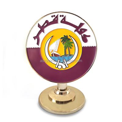 China High Quality Custom Education Qatar National Day Souvenirs Qatar Emblem Gold Trophy for sale