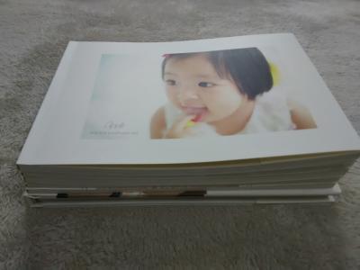 China Cute 8x6 / 5x7 Professional Photo Album , White Painting Baby Photo Book for sale