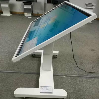 China 43 Inch Indoor Matal Casing Floor Standing Android LCD Touch Screen Kiosk For Store for sale