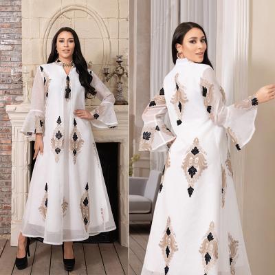 China Islamic Clothing Long Sleeve Flare Chiffon Long Sleeve Dress Viable Embroidery Hot White Style Middle East Islamic Clothing Dress For Women for sale