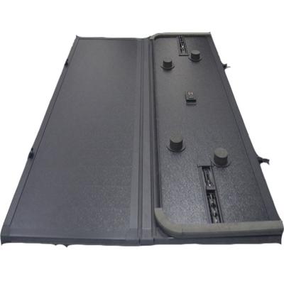 China Cheap Price Tailbox Retractable Pickup Truck Bed Cover Manual Roll Tonneau Cover With Lock for sale