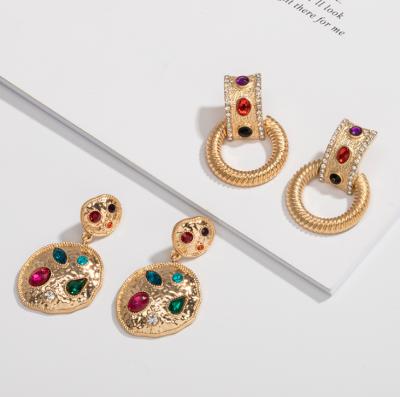 China FASHIONABLE Baroque Gemstone Color Crystal Green Gold Plated Metal Stud Earrings for sale