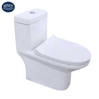 China New Design Water-saving Double-flow One-piece Popular Ceramic Toilet Oval Equipment Bathroom From Chaozhou zu verkaufen