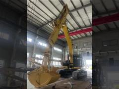 Excavator three-section telescopic arm