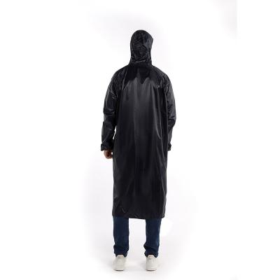 China Bachelor Raincoats Customer Hot Selling Low Price Logo Hooded PVC Long Protect Men's Fashion Raincoat for sale