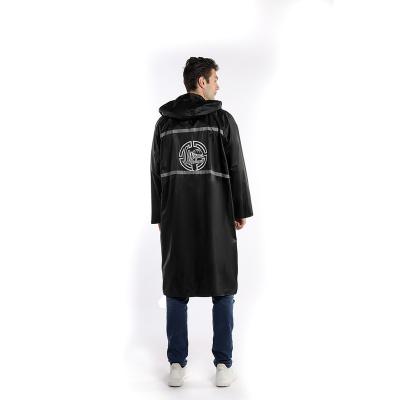 China High Quality Logo Men's Hooded Raincoat Fashionable Raincoats Singlet Raincoat Clothing Customer Long Raincoat for sale