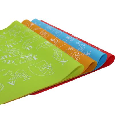 China Sustainable Wholesale Non-slip Kitchen Silicone Baking Mat Sheet Rubber Dough Baking Mat for sale