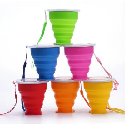 China Viable Wholesale Folding Silicone Multifunctional Folding Coffee Mug Made in Shenzhen for sale