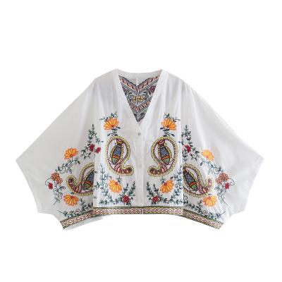 China And American new style of autumn hot sale breathable European style embroidered shirt, embroidered skirt, ladies mini two-piece suit skirt for sale