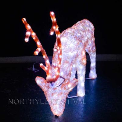 China Wholesale High Quality Christmas 3D Reindeer Lights Outdoor Waterproof Cover Christmas Tree Light Decoration for sale