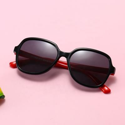 China Cheap Children Girls Fashion Sweet Suitable Price Good Quality Sunglasses For Children for sale