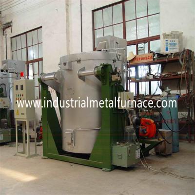 China Tilting 400kg/H Oil Fired Melting Industrial Aluminum Melting Furnace For Metal Scraps for sale