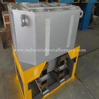 Κίνα 200KW Two Bath Induction Copper Melting Furnace For Gravity Casting 500kg / H προς πώληση