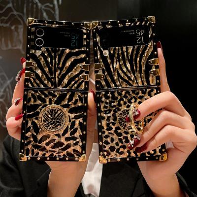 China High Quality Shockproof Diamond Kickstand Mobile Phone Accessories Leopard Pattern Cover Case For Samsung Galaxy Z Flip 4 S23 S22 S21 A51 for sale