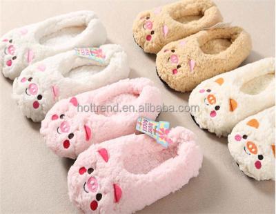 China Women Anti-slip Fuzzy Sherpa Embroidery Home Animal Ballerina Flats With Darts for sale