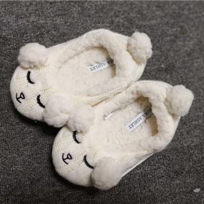 China Kids 3D Lambskin Infant Cable Knitted Slippers Home Ballerinas Baby Girls Slipper Ballerinas with Unique Sherpa Linining and Anti-slip TPR for sale