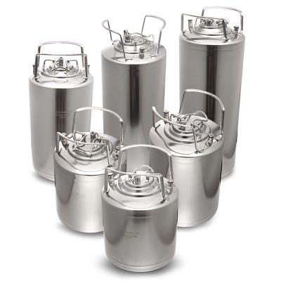 China 304 Stainless Steel Beer Soda Drinks Barrel 6/9/10/12/15/18.9L Ball Lock Home Fermentation Draft Corny Cornelius Keg for sale