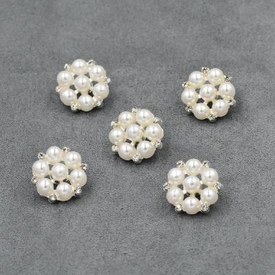 China Others Rabid Rhinestones 18L Zinc Alloy Buttons Bead Button for sale