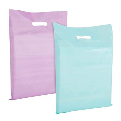 China Small boutique retail gifts disposable wholesale cool cute sturdy sturdy shopping plastic bags for store for sale