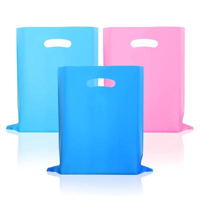 China Retail Party Gift Pink Shiny Blue Sturdy Wholesale Disposable Wholesale Purchasing Die Cut Handheld Perforated Plastic Bag for sale