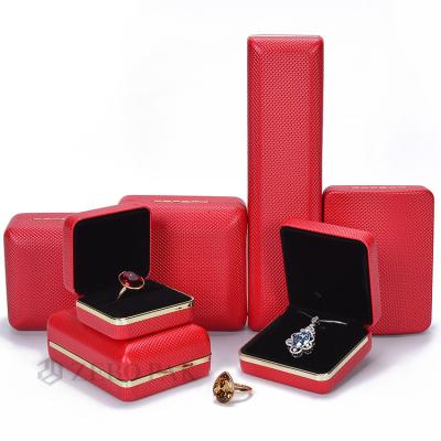 China Jewelry Packaging Display In Stock Wholesale Jewelry Packaging Ring Box Packaging Custom Logo PU Leather Jewelry Box for sale