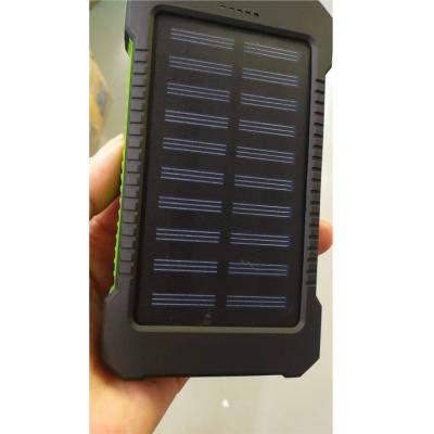 China Waterproof Factory Price 5000mAh Dual USB Solar Charger With Light And Cage Clamp For Mobile Phone for sale