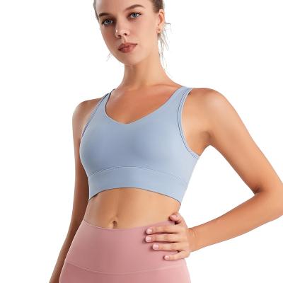 China Breathable Breathable Yoga Tops Use Shockproof Elasticity Fitness Workout Gym Activewear Thin Net Yarn Hallow Design Sports Bra for sale