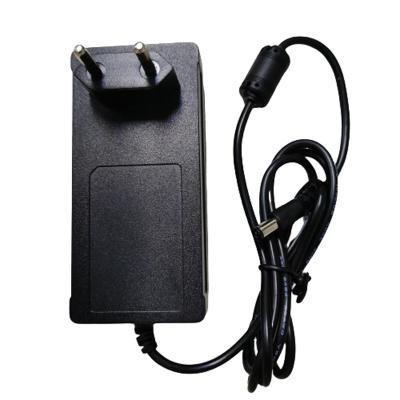 China Wall Plug Connection 12VDC 5A 60W Power Supply Adapter HL-120500 for sale