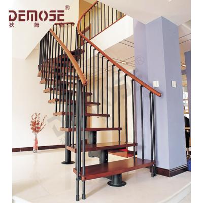 China Modern Pictures Of Wrought Iron Railings / Interior Wrought Iron Stair Railings for sale