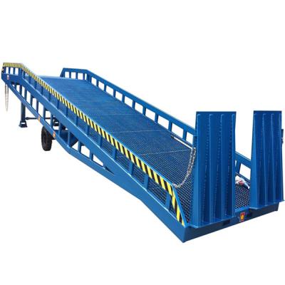 China Hotels 10 Ton Mobile Yard Levelers Hydraulic Dock Ramps For Truck for sale