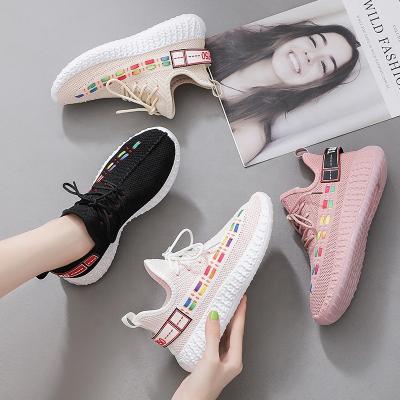 China Casual Women's Sports Shoes Sneakers Running Shoes For Women Fashion Shoes Wholesale Flat Women 2022 Running Shoes for sale