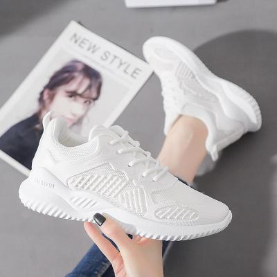 China Running shoes 2022 new fashion sneakers women, casual sneaker for women, sports shoes women running for sale