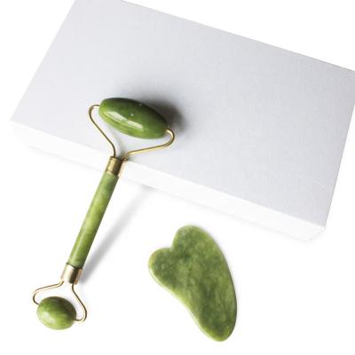 China Portable Natural Green Jade Roller Body Sha and Gua Massager in Custom Box Package for sale