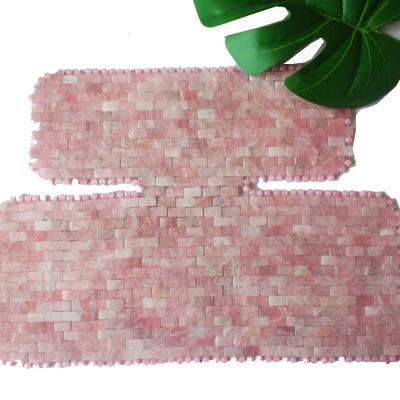 China Nourish Rejuvenating Mask Rose Quartz Therapy Natural Set Neck Breast Massage for sale