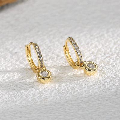 China KMLB1021 FASHIONABLE Modern Jewelry Brass Ice Out CZ Circle Earrings Ladies Earrings Jewelry Zirconia Earrings for sale