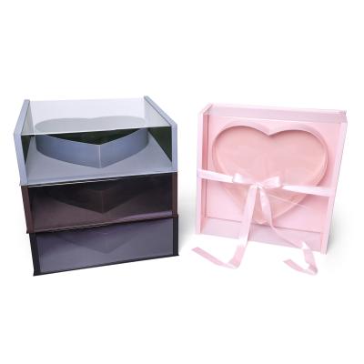 China Handmade Premium Quality Silk Surface Finish Flower Square Acrylic Gift Box Box With Heart Shaped Slot for sale