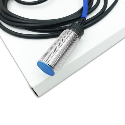 China Â ± 10% Max Of Detecting Distance BXUAN SENSORS BH-118UC NPN M18 Inductive Proximity Sensor Switch for sale