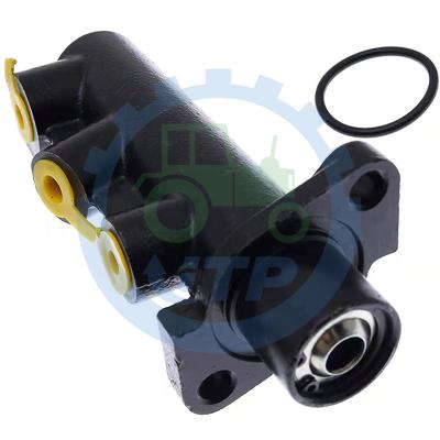 China Farm Tractor 15/920389 15905504 Brake Master Cylinder Fit For JCB Tractor Parts for sale