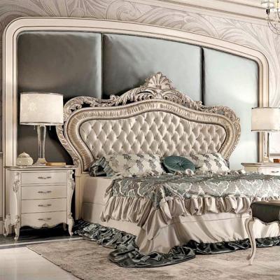 China Soft And Warm Luxurious Solid Wood Royal Bed King Size Beds Classic Master Bedroom Ideas Best Beds for sale