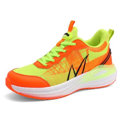 China 2024 Unisex Casual Shoes Customized Running Shoes for Spring Summer Autumn Winter for sale