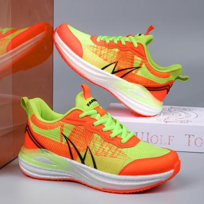 China 2024 Unisex Casual Shoes Customized Running Shoes for Spring Summer Autumn Winter en venta