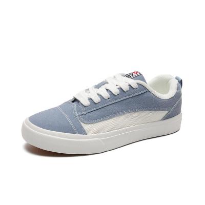 Chine Chaussures de toile Hommes et femmes 2024 Été Nouveau étudiant Coréen Couple Sports Casual Chaussures de rue Shooting Board Chaussures en gros à vendre