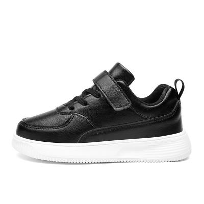 China Children'S White Sneakers Skate Shoes 2024 Non-Slip Black Shoes Leather Waterproof Non-Slip Sports Shoes for sale