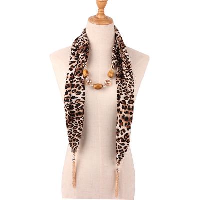 China Acrylic Leopard Wood Grain Sneaker Scarf Jewel Polyester Pearl Diamond Chiffon Jewelry Necklace Scarf With Pendant for sale