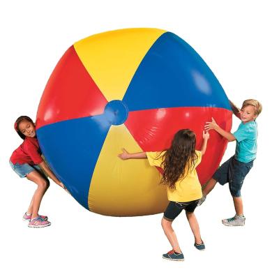 China Toy Custom Promotional Plastic Giant Promotional Sports PVC Inflatable Beach Balls for sale