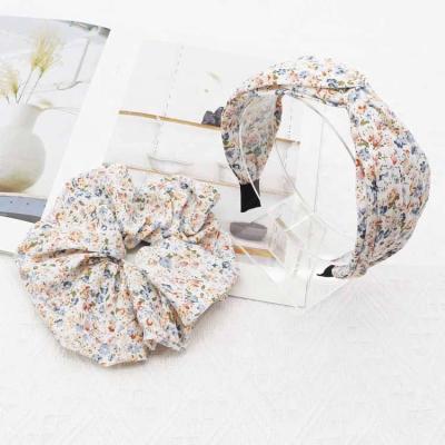 China Comfy Soft Fashion Fabric Floral Printed Cross Tied Headband And Big Size Scrunchie Hair Accessories Set For Women for sale