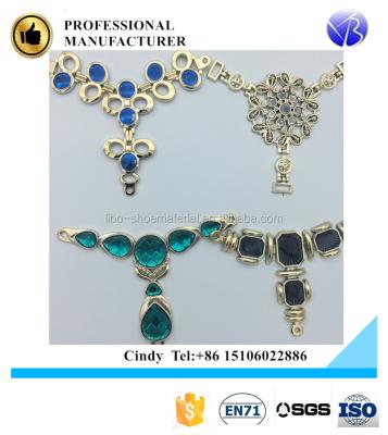 China 2020 Chains Shoe Decoration For Lady Slipper PVC Upper For Slippers For Ladies for sale