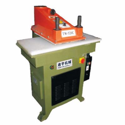 China Swing Arm Slitter Used ATOM Italy Swing Arm Slitter For Leather Hydraulic Press 20/25t /30 Tom for sale